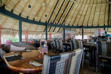 هتل Seavana Koh Mak Beach Resort