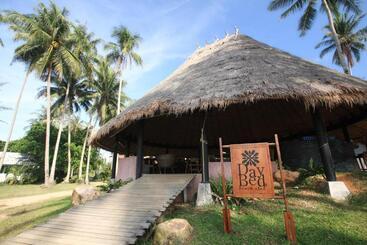 هتل Seavana Koh Mak Beach Resort