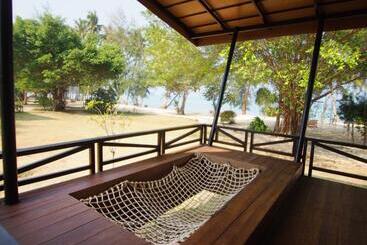 هتل Seavana Koh Mak Beach Resort