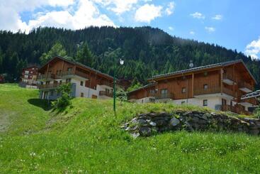 هتل Vacancéole Résidence Les Chalets De La Ramoure