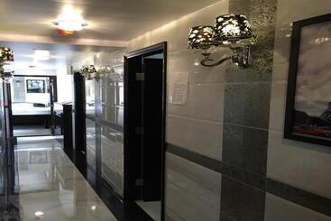 هتل Hostel Venus