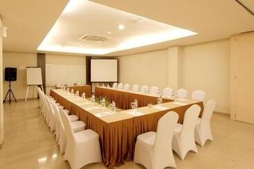 Marlin Pekalongan By Dafam Hotels