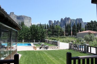 Monastiri Guesthouse