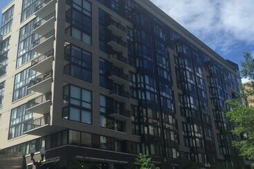 Sedona Slate By Executive Apartments