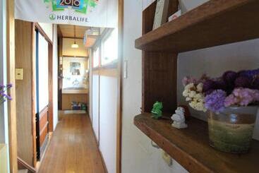 هاستل Tentsuku Guest House