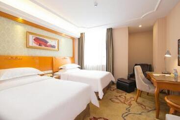 Vienna Hotel Guangzhou Nanpu Station