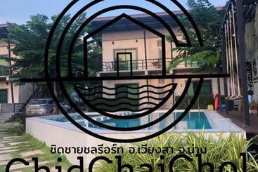 בית מלון כפרי ชิดชายชล รีสอร์ท น่าน