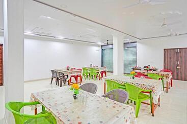 هتل O Royal Inn