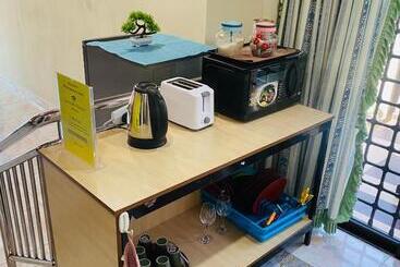پانسیون 100 Oastel Coliving