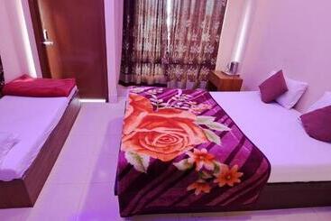 پانسیون Shillong Guest House