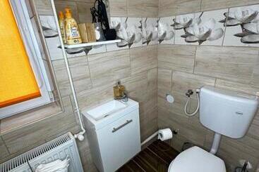 Airport17 B&b