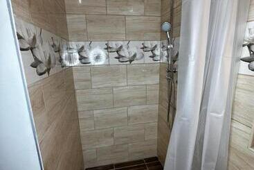 Airport17 B&b