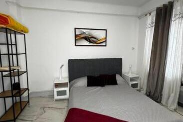 Airport17 B&b