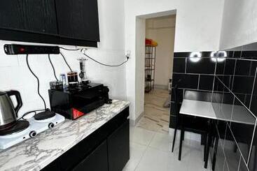 Airport17 B&b