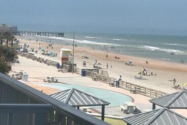 Daytona Beach   Condo Ocean Front View