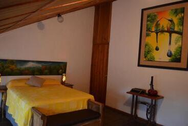 Hostal Santa Clara B&b