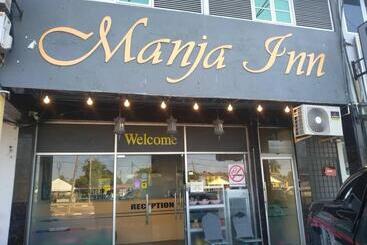 هتل Manja Inn, Paka