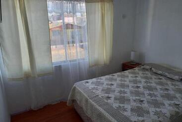 پانسیون Hostal Huellas De Caldera