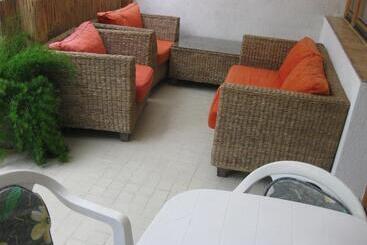 پانسیون Parti Apartman