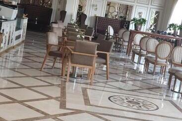 Verta Hotel Qouraish