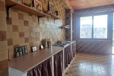 تختخواب و صبحانه Casa Di Mitri