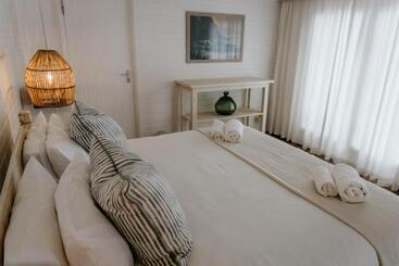Fritz Manor Bed And Breakfast