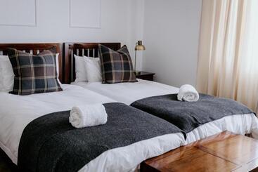 Fritz Manor Bed And Breakfast