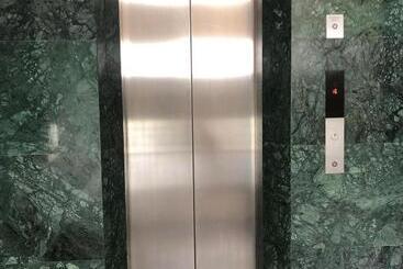 호텔 อพาร์ตเมนต์ กฤษดาแกรนด์พาเลส