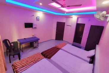 هتل Geo Gardens Residency