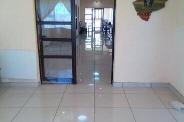هتل Morning Star Lodge