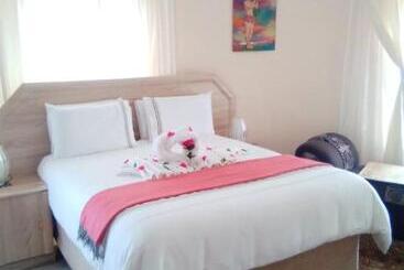 هتل Morning Star Lodge