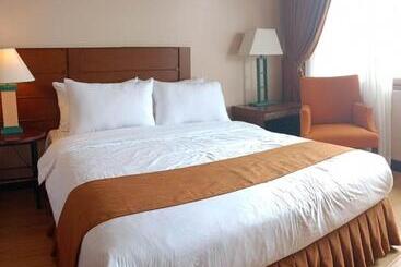 ホテル Private Unit At Forest Lodge Caml John Hay Baguio City