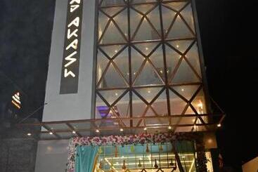 هتل Taj Akash