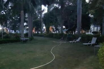 هتل The Baagh Jungle Resort