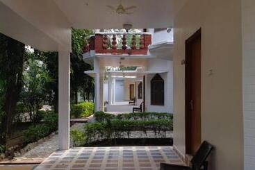 هتل The Baagh Jungle Resort