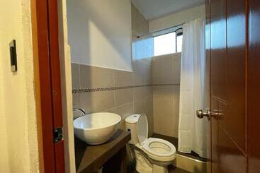 Paucartambo Hotel   Lodge Piedra Grande