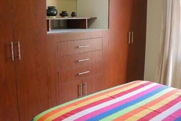 پانسیون Anda Nomad Hostel Oaxaca