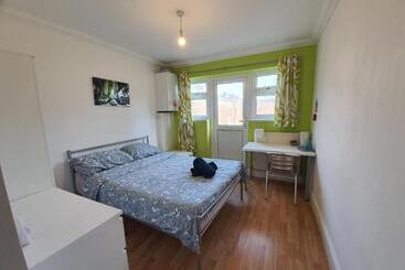 پانسیون London Ilford Rooms