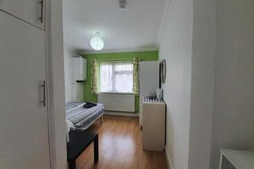 پانسیون London Ilford Rooms