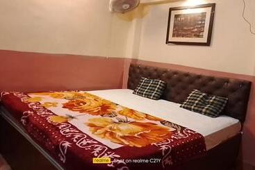 פנסיון New Banaras Paying Guest House
