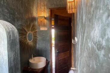 تختخواب و صبحانه Babalao Boutique Villa