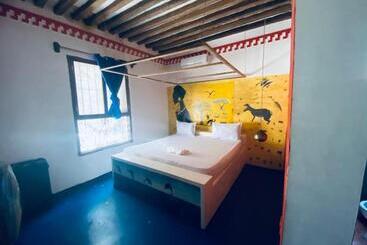 تختخواب و صبحانه Babalao Boutique Villa