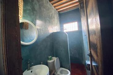 تختخواب و صبحانه Babalao Boutique Villa