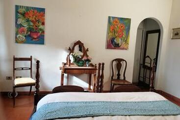 تختخواب و صبحانه Bb Villa Bolgheri Mare
