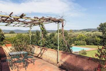 تختخواب و صبحانه Bb Villa Bolgheri Mare