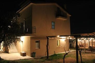تختخواب و صبحانه La Casa Nell Orto