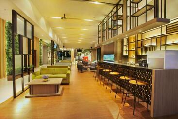 هتل Amani Suite And Apartment Zn41