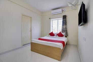 هتل Anjana Residency