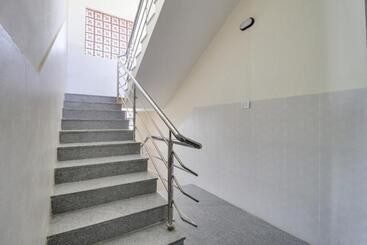 هتل Anjana Residency