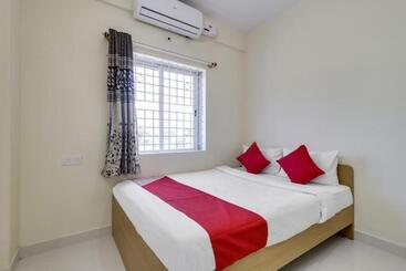 هتل Anjana Residency